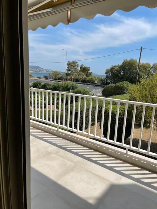 Lagonisi Luxury Appartment 2 By The Sea Buitenkant foto